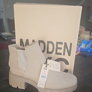 Women's Tan Ankle Boots